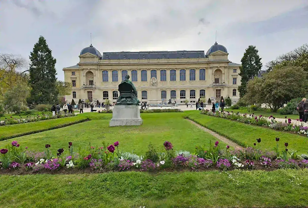 National Museum of Natural History from Jardin des Plantes
